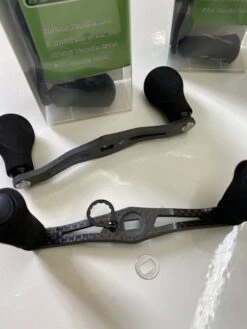 Handle, 110 Mm Spool Speed Solid Carbon Handle **NEW